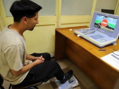 Licencias al límite: Ministro de Transportes critica proyecto que posterga la renovación