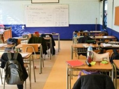 Suspenden clases en Constitución y Angol por anegamientos e inundaciones