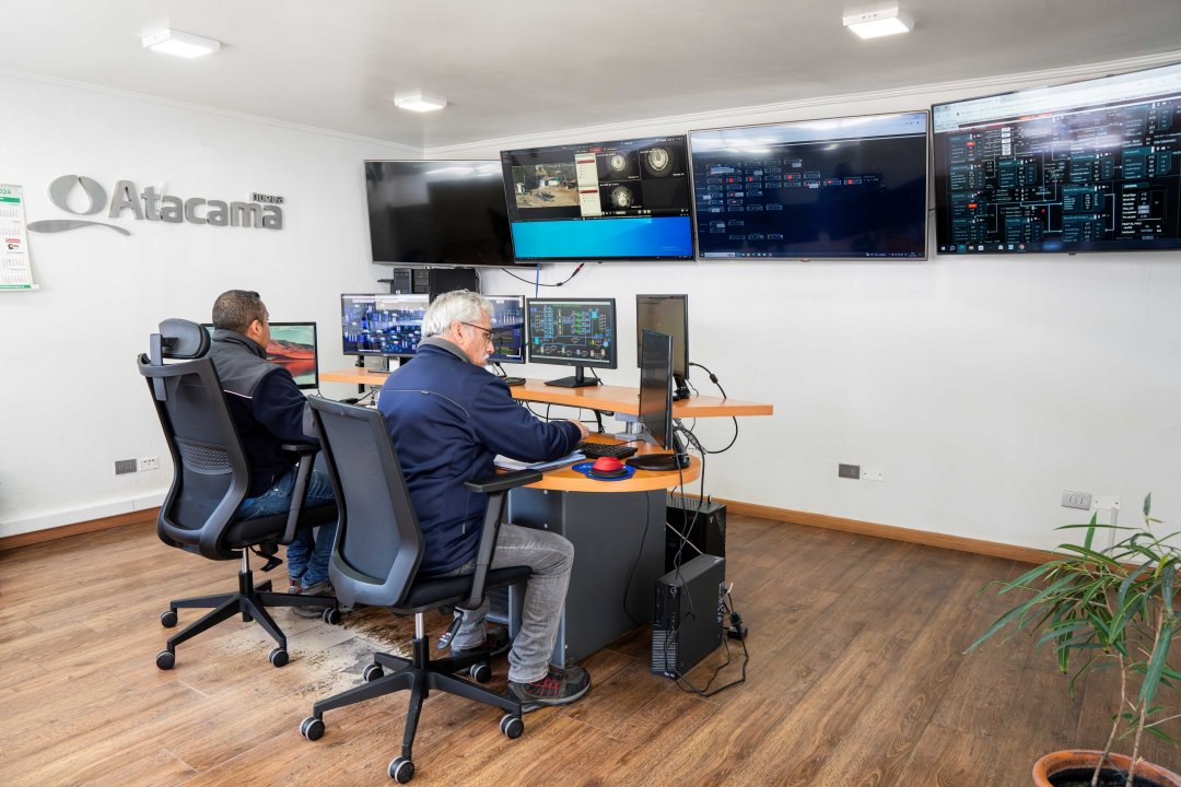 /nueva-atacama-fortalece-el-monitoreo-de-la-red-sanitaria-mediante