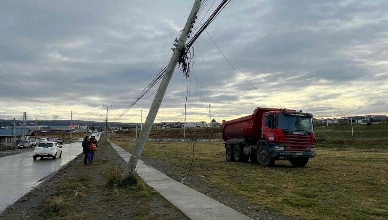 /la-empresa-electrica-de-magallanes-s-a-informa-lo-siguiente