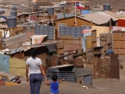 Campamentos en Chile: 447 están bajo amenaza de desalojo pudiendo afectar a más de 43 mil familias
