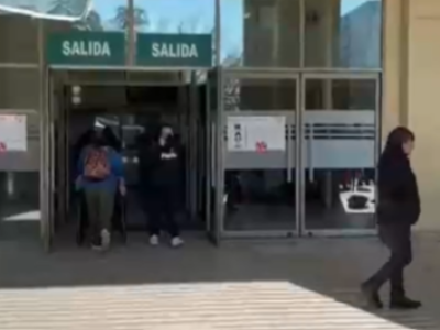 Horror en hospital de Los Ángeles: adulto mayor disparó a su esposa internada y luego a sí mismo