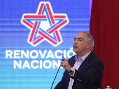 Renovación Nacional busca bajar radio ligada al Partido Comunista
