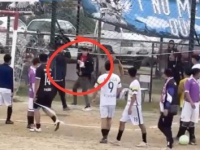 Fútbol amateur terminó en batalla campal y un jugador apuntado con arma
