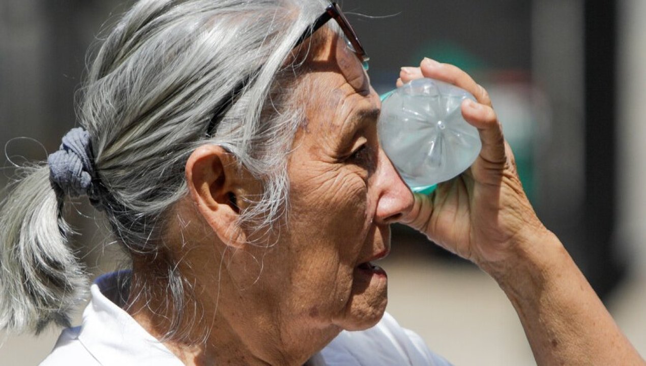 /internacional/estudio-advierte-que-casi-la-mitad-del-mundo-enfrentara-calor-extremo-al