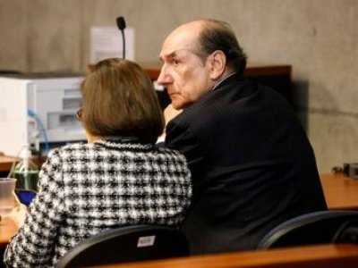 Corte Suprema confirma absolución de Fuente-Alba por lavado de activos