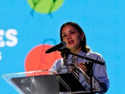 Parlamentarios de oposición piden la renuncia de ministra de las Culturas por financiamiento a polémico festival