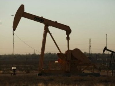 Escalada en Medio Oriente dispara el petróleo y golpea a los mercados mundiales