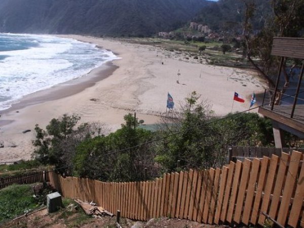 Cuatro personas mueren en tragedia ocurrida en playa de Algarrobo