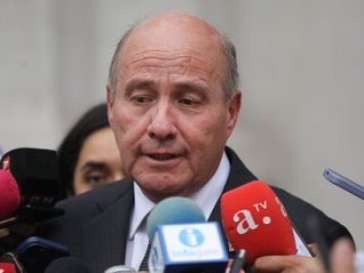 “No utilizaría una palabra como esa”: ministro Quiroz se desmarca de calificación de quiebra utilizada por el Ejecutivo