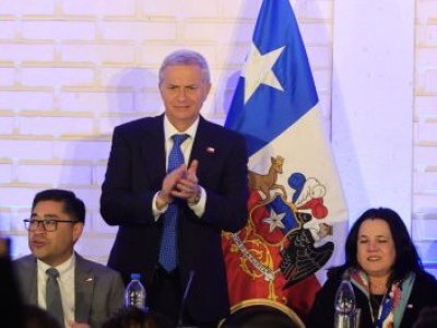 Cadem: aprobación de Kast baja a 39% y se mantiene alta preocupación por la delincuencia