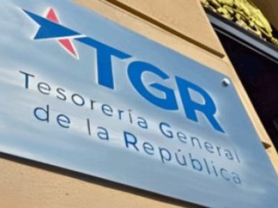 Oposición impulsa proyecto para prohibir embargo de sueldos depositados en cuentas bancarias