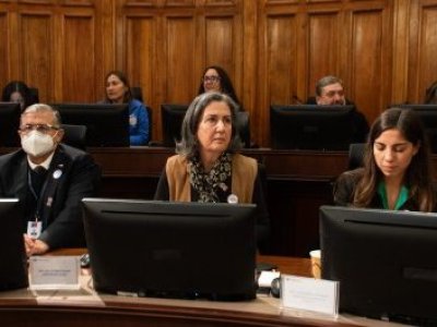 Salud en alerta financiera: ministra Chomalí reitera llamado al control del gasto en recintos médicos