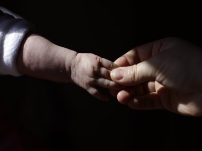 Bebé sufre intoxicación por cocaína en Alto Hospicio: Autoridades investigan a padres