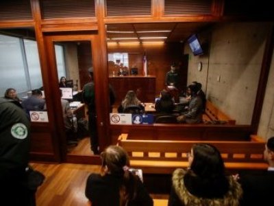 Mujer es declarada culpable por ocultar cuerpo momificado de su madre y cobrar su pensión en Curicó