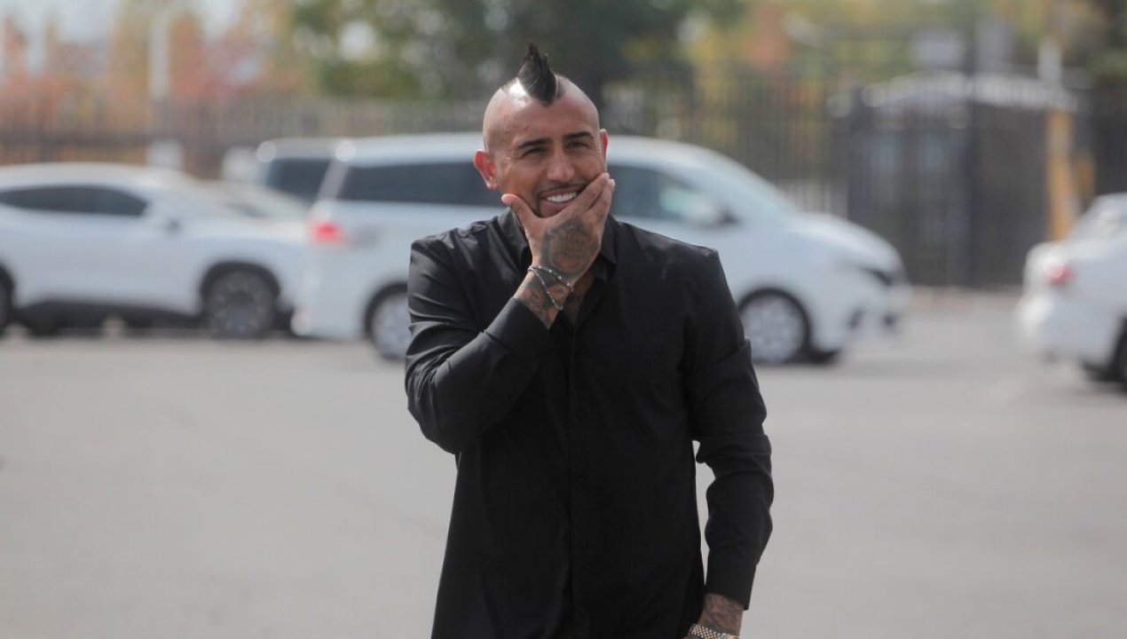 /deportes/vidal-hablo-de-la-hinchada-de-la-u-previo-al-super-clasico